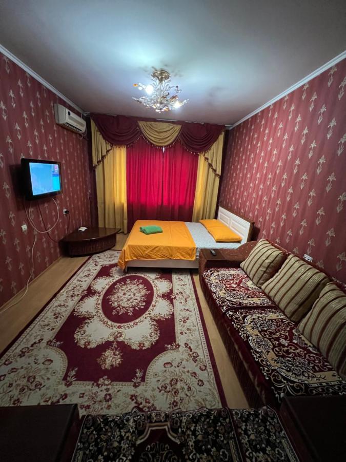 Appartement Не Дорого Квартира Ауэзова11 à Almaty Extérieur photo