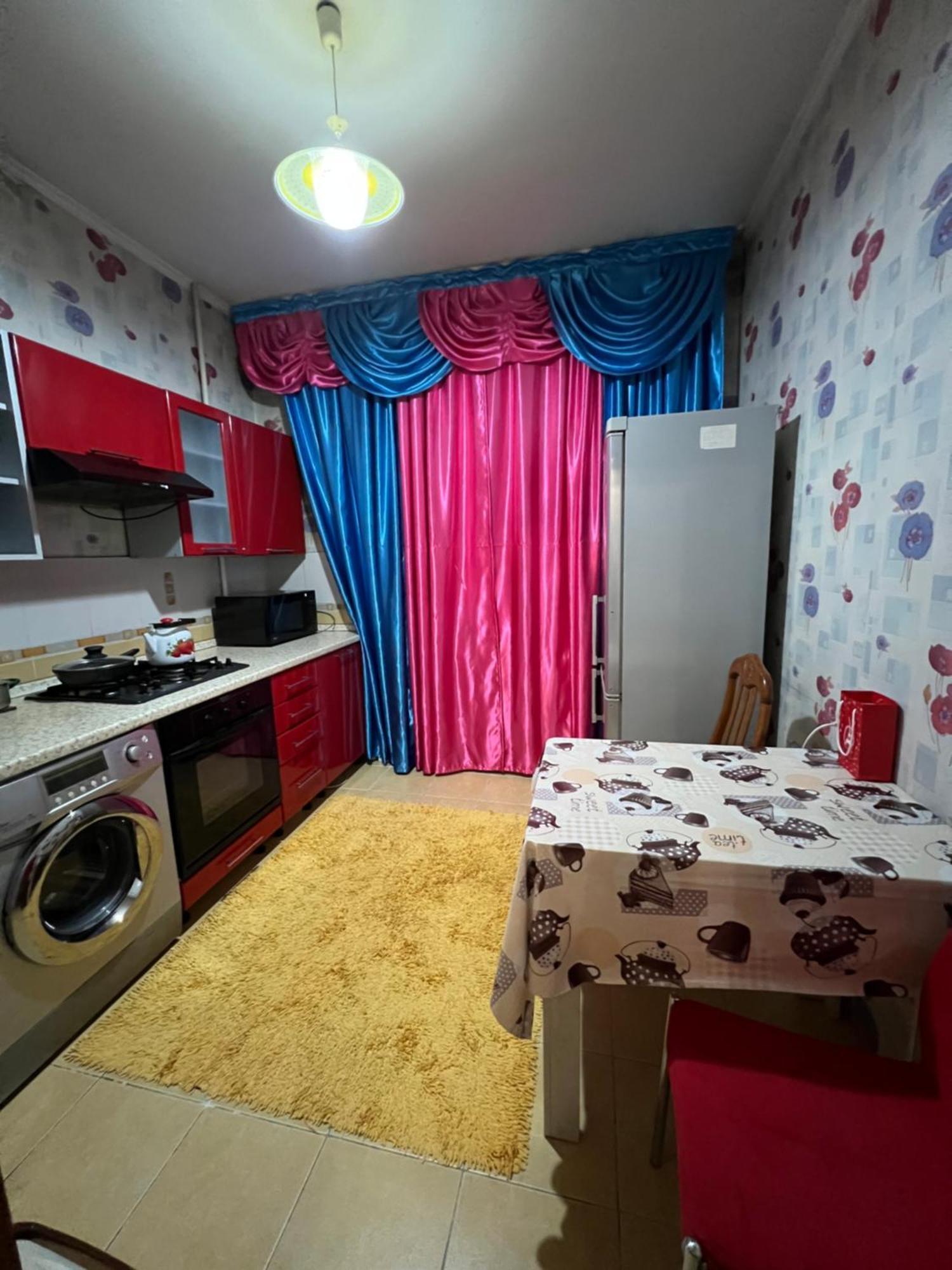 Appartement Не Дорого Квартира Ауэзова11 à Almaty Extérieur photo